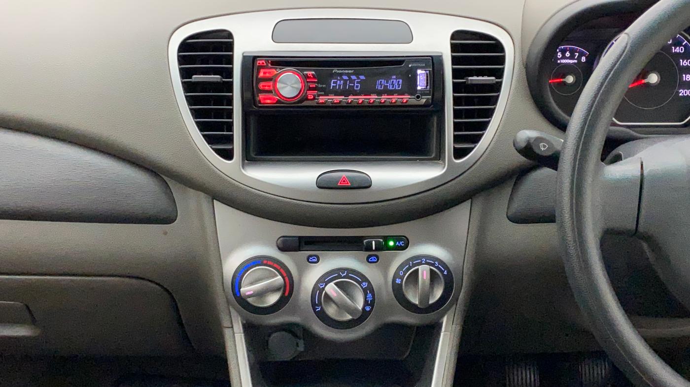 2014 Hyundai i10 MAGNA 1.1, Petrol, Manual, 28,737 km, Air Conditioner