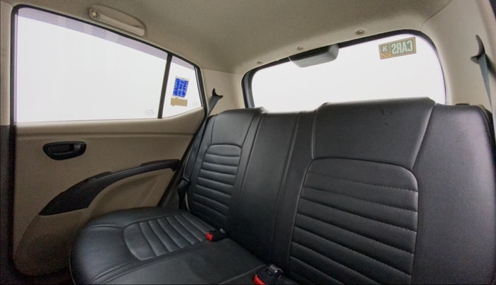 2014 Hyundai i10 MAGNA 1.1, Petrol, Manual, 28,737 km, Right Side Rear Door Cabin