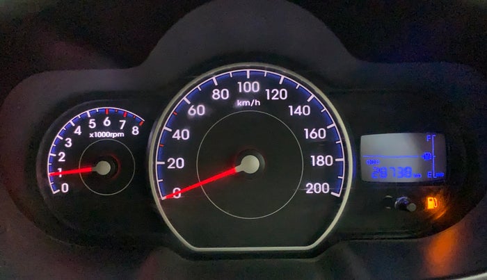 2014 Hyundai i10 MAGNA 1.1, Petrol, Manual, 28,737 km, Odometer Image
