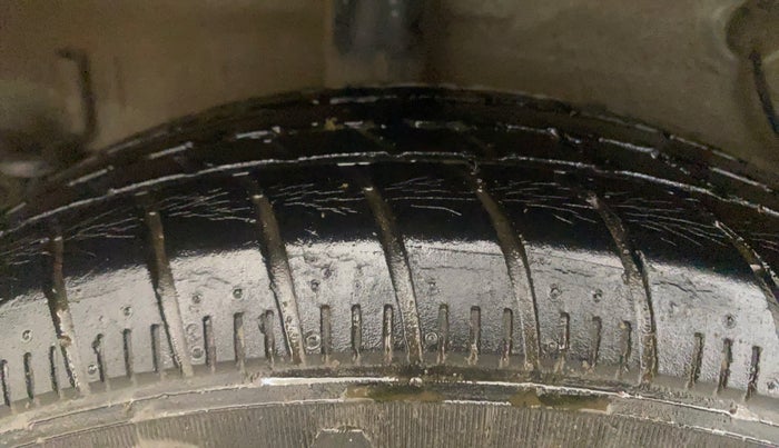 2020 Maruti Celerio VXI CNG, CNG, Manual, 48,021 km, Right Rear Tyre Tread