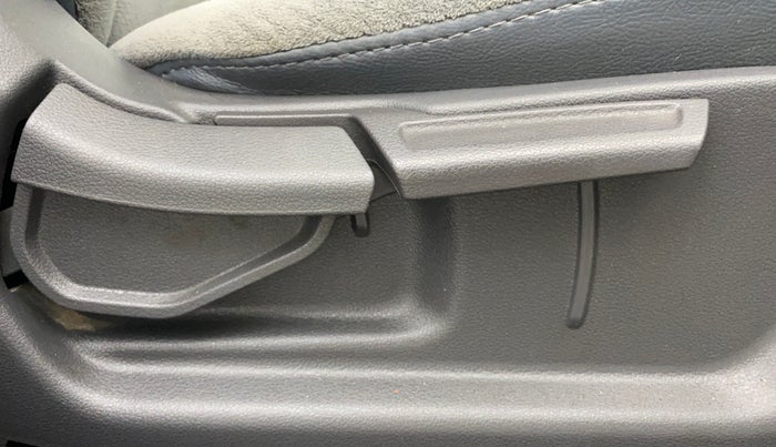 2021 Hyundai GRAND I10 NIOS MAGNA 1.2 KAPPA VTVT, Petrol, Manual, 76,850 km, Driver Side Adjustment Panel