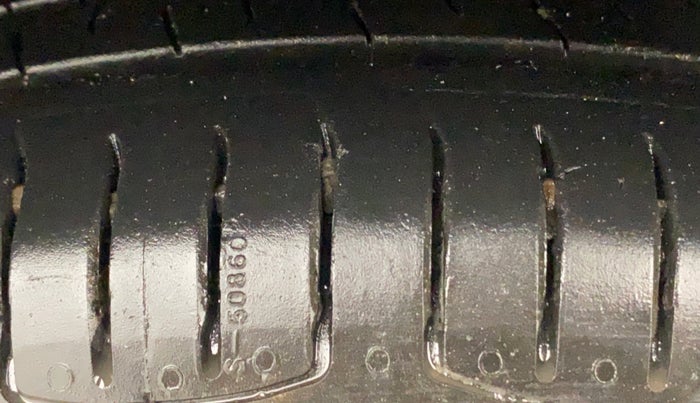 2021 Hyundai GRAND I10 NIOS MAGNA 1.2 KAPPA VTVT, Petrol, Manual, 76,850 km, Right Front Tyre Tread