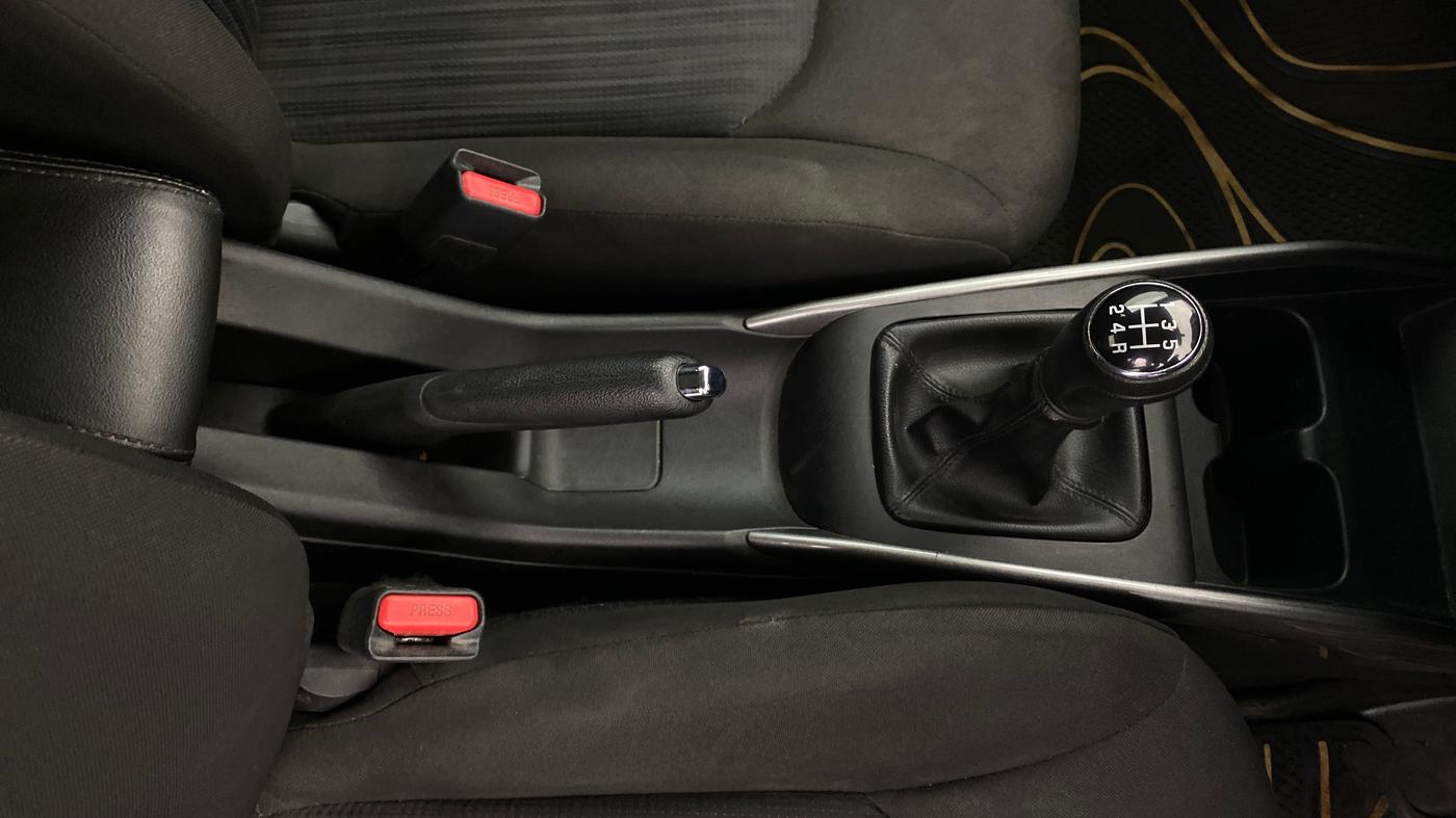 2022 Maruti Baleno ALPHA PETROL 1.2, Petrol, Manual, 89,470 km, Gear Lever