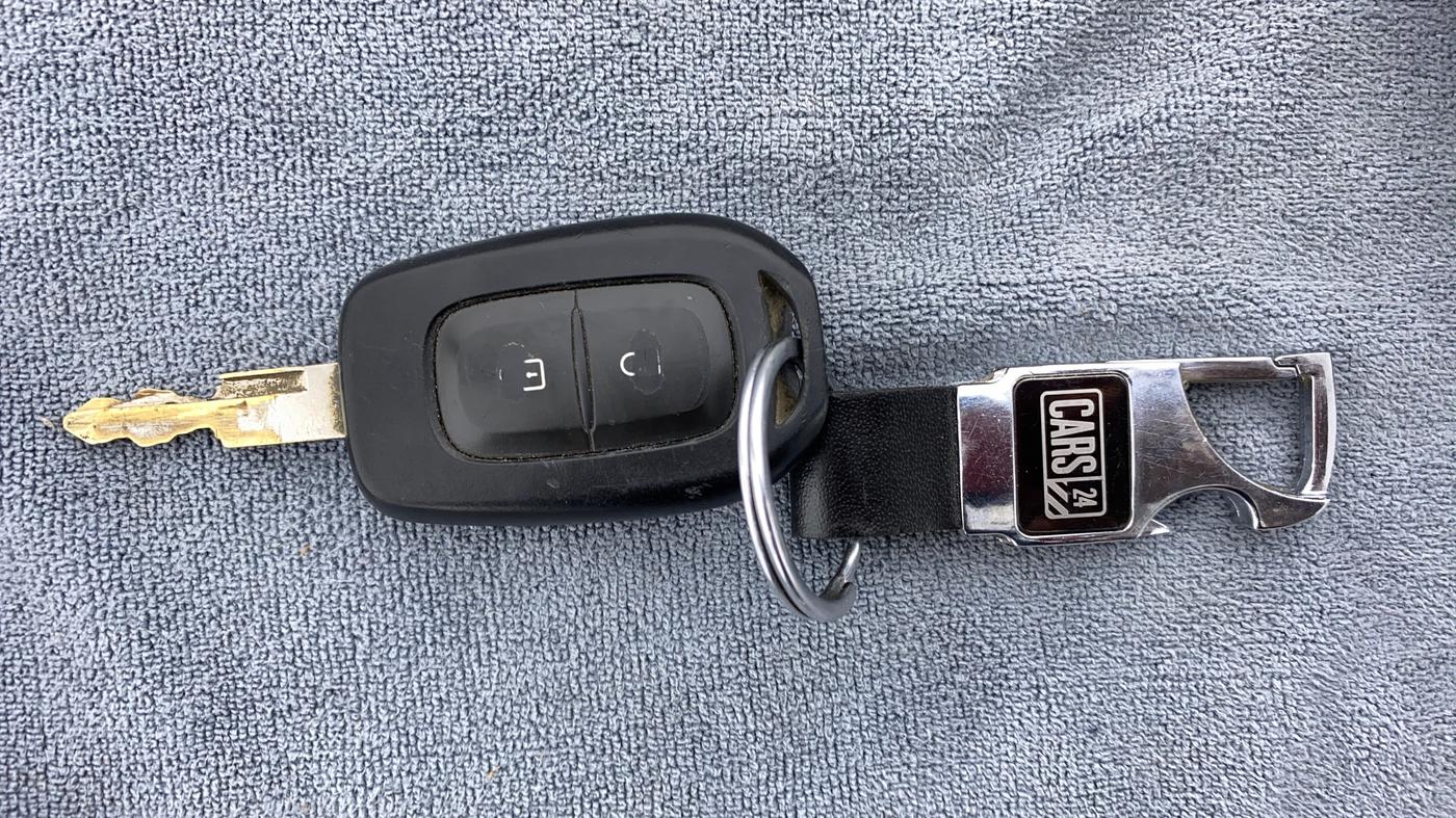 2018 Renault Kwid RXT, Petrol, Manual, 35,983 km, Key Close Up