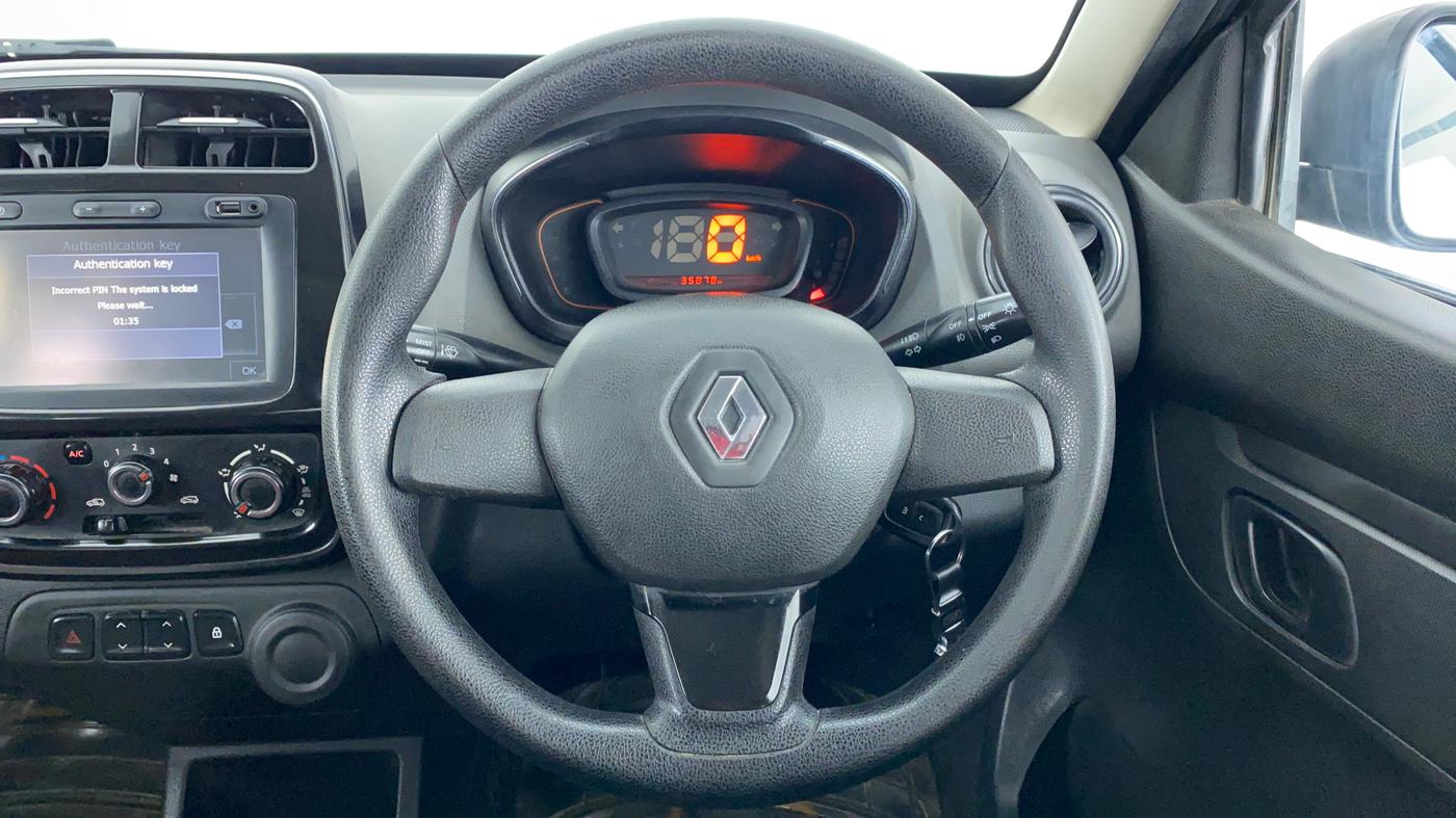 2018 Renault Kwid RXT, Petrol, Manual, 35,983 km, Steering Wheel Close Up