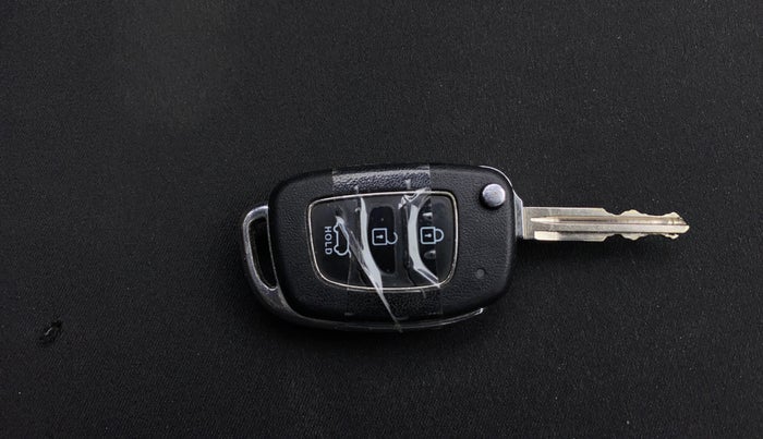 2021 Hyundai NEW I20 SPORTZ 1.2 MT, Petrol, Manual, 46,135 km, Key Close Up