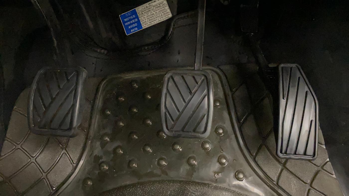 2018 Maruti Swift ZDI, Diesel, Manual, 81,478 km, Pedals