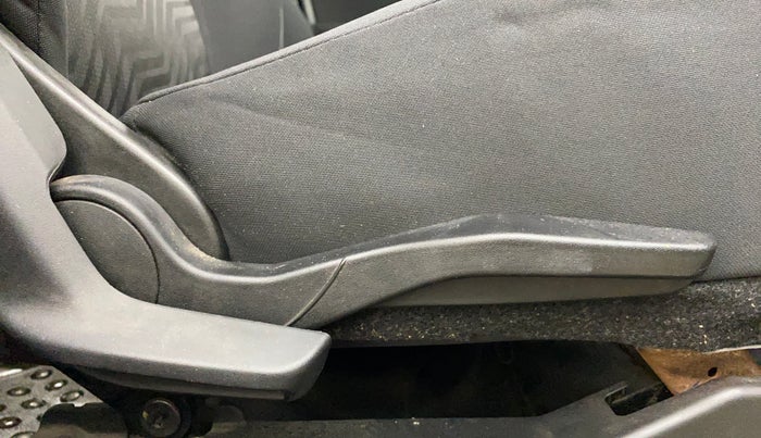 2018 Maruti Swift ZDI, Diesel, Manual, 81,478 km, Driver Side Adjustment Panel