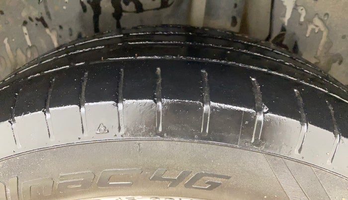 2018 Maruti Swift ZDI, Diesel, Manual, 81,478 km, Left Rear Tyre Tread