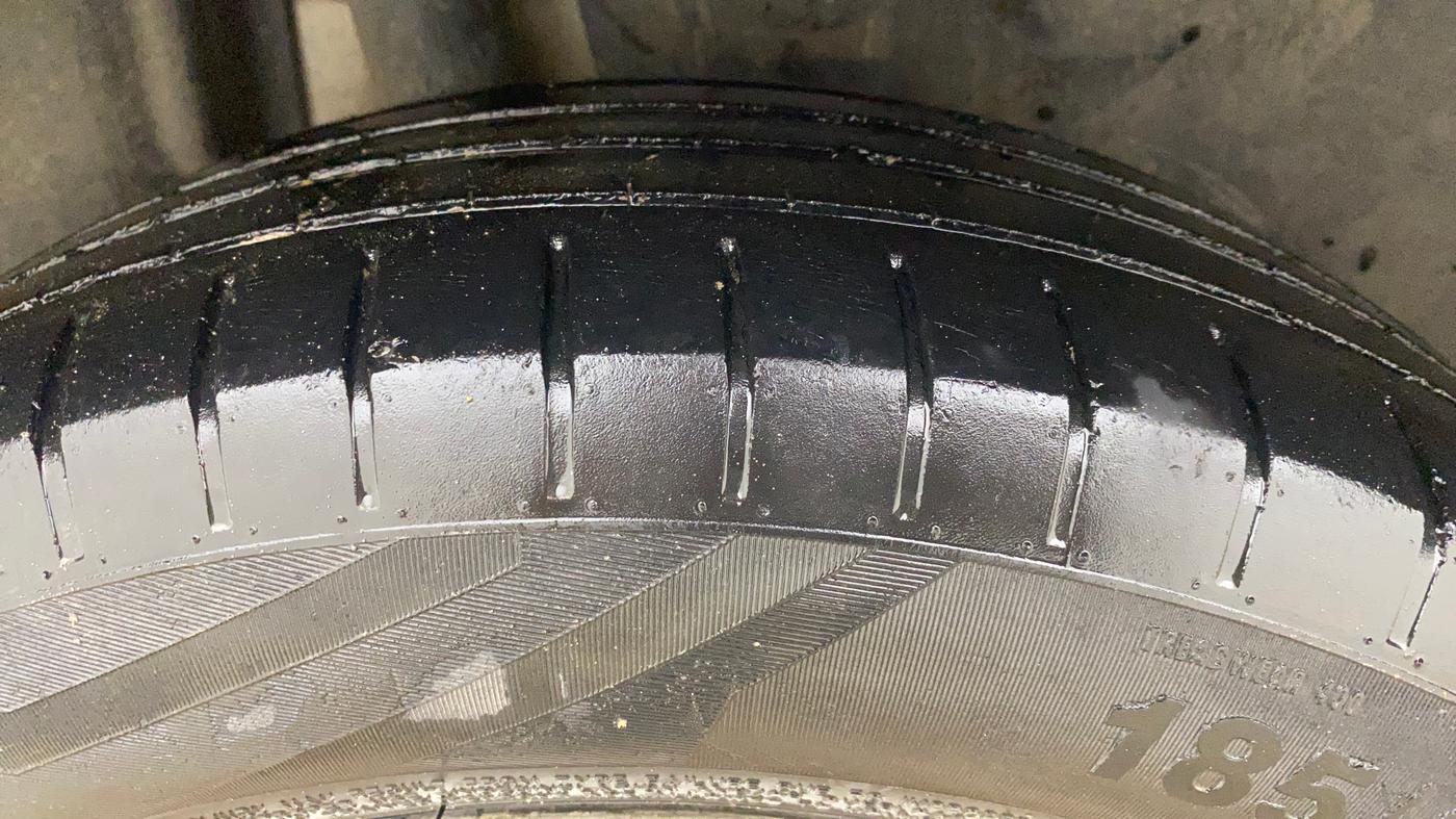2018 Maruti Swift ZDI, Diesel, Manual, 81,478 km, Right Rear Tyre Tread