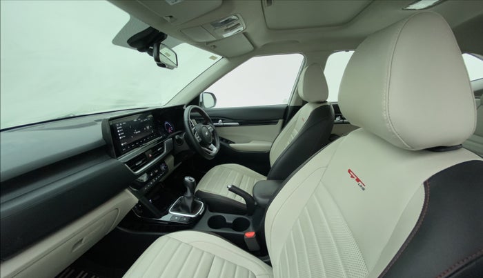 2019 KIA SELTOS GTX+ 1.4 MT, Petrol, Manual, 30,956 km, Right Side Front Door Cabin
