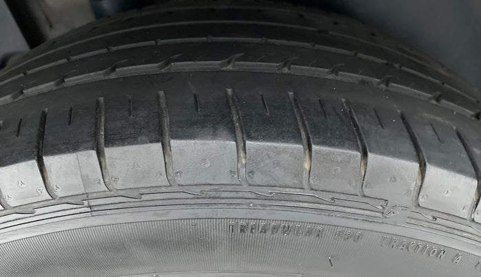 2019 KIA SELTOS GTX+ 1.4 MT, Petrol, Manual, 30,956 km, Right Rear Tyre Tread