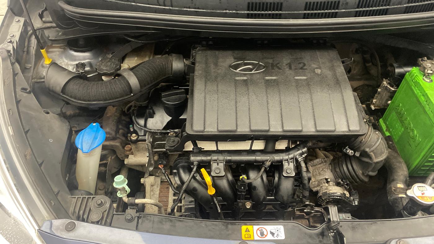 2014 Hyundai Xcent S 1.2, Petrol, Manual, 40,552 km, Engine View - Right