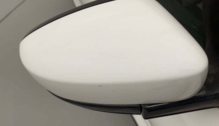 2014 Volkswagen Polo HIGHLINE1.2L, Petrol, Manual, 77,479 km, Right rear-view mirror - Minor scratches