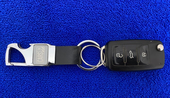 2014 Volkswagen Polo HIGHLINE1.2L, Petrol, Manual, 77,479 km, Key Close Up