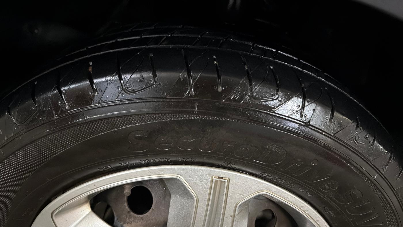 2019 Tata NEXON XM PETROL, Petrol, Manual, 77,671 km, Right Rear Tyre Tread