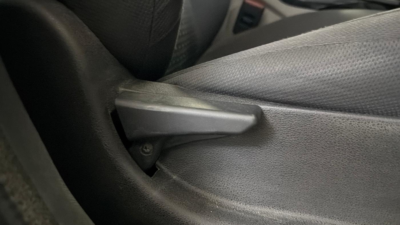 2019 Tata NEXON XM PETROL, Petrol, Manual, 77,671 km, Driver Side Adjustment Panel