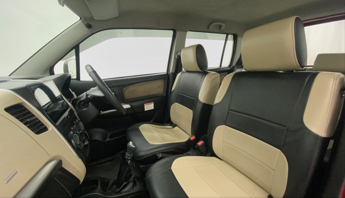 2017 Maruti Wagon R 1.0 LXI CNG, CNG, Manual, 59,809 km, Right Side Front Door Cabin