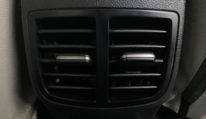 2021 Hyundai NEW I20 ASTA 1.2 MT, Petrol, Manual, 11,432 km, Rear AC Vents