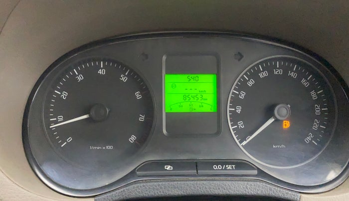 2014 Skoda Rapid AMBITION 1.6 MPI MT, Petrol, Manual, 85,441 km, Odometer Image