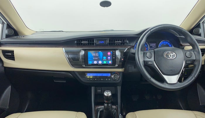 2015 Toyota Corolla Altis G, Petrol, Manual, 38,722 km, Dashboard