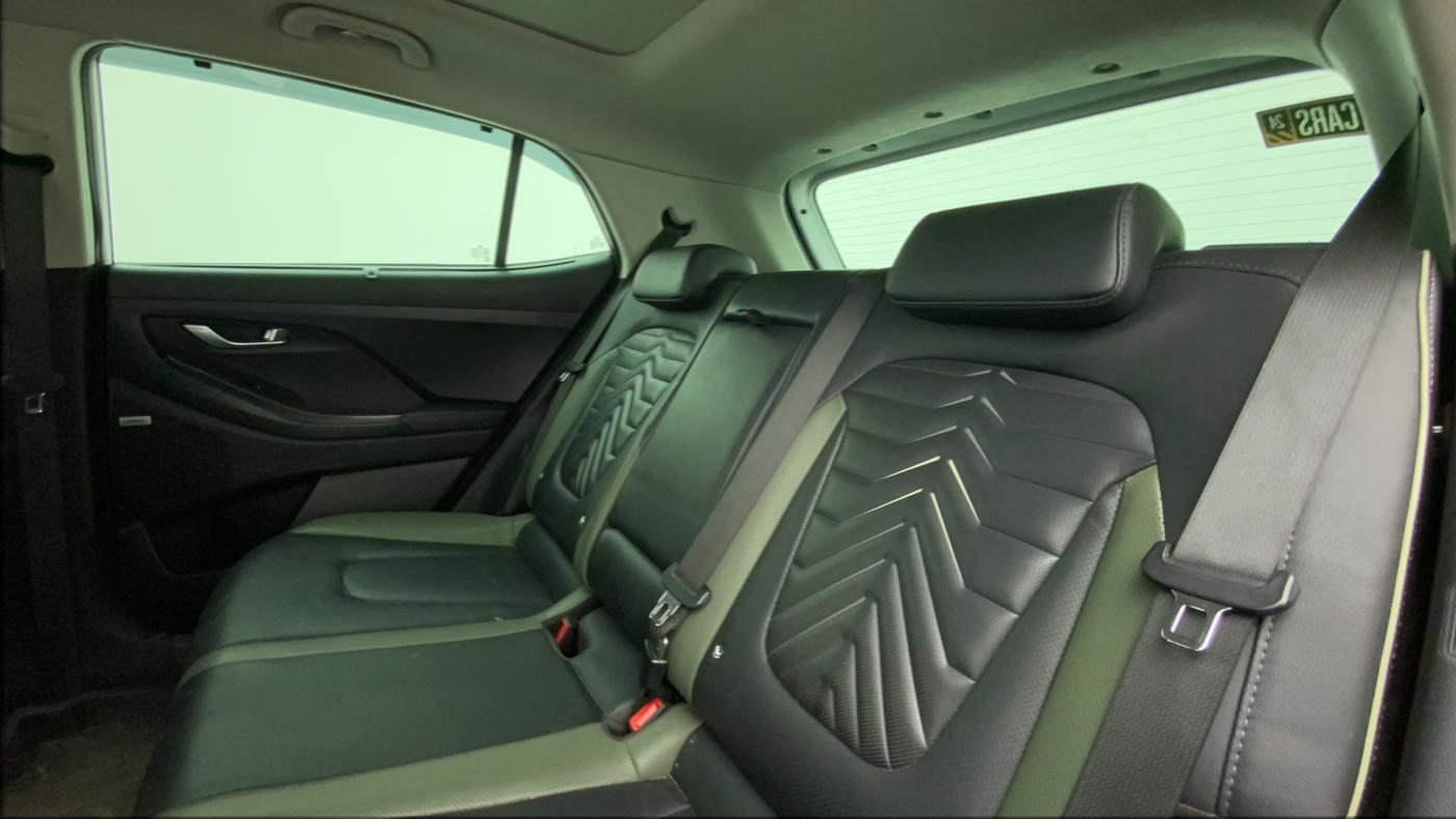 2023 Hyundai Creta SX (O) IVT 1.5 PETROL, Petrol, Automatic, 14,590 km, Right Side Rear Door Cabin