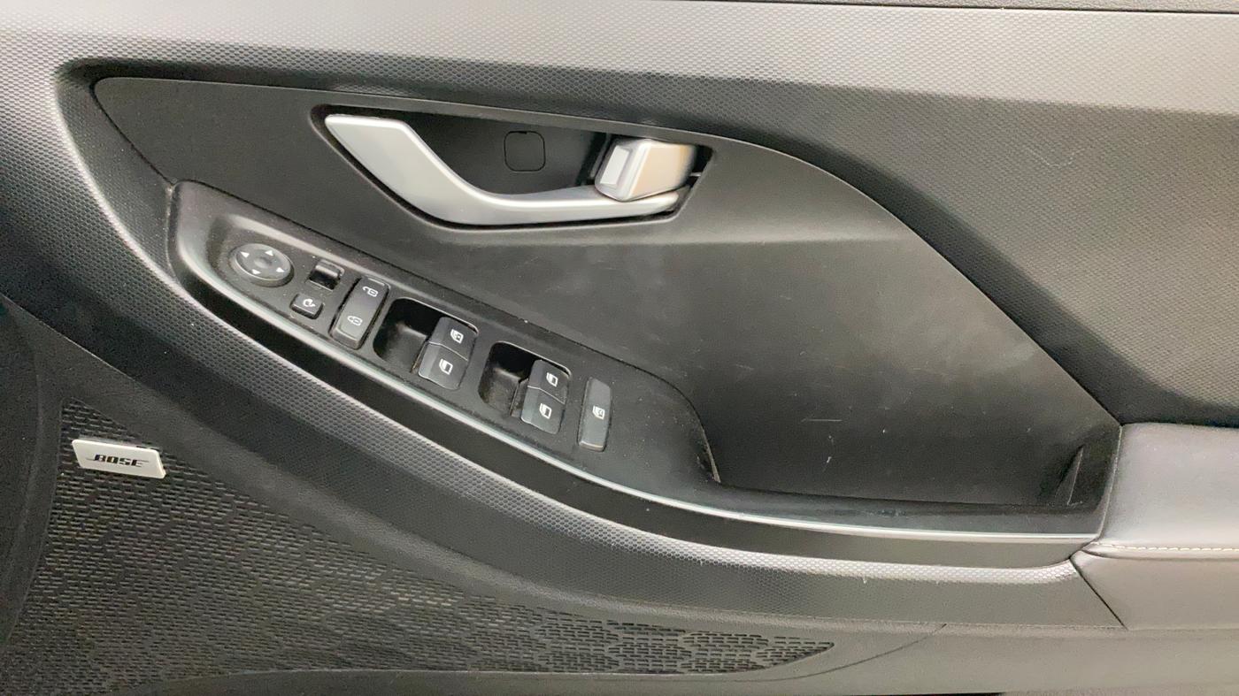 2023 Hyundai Creta SX (O) IVT 1.5 PETROL, Petrol, Automatic, 14,590 km, Driver Side Door Panels Control