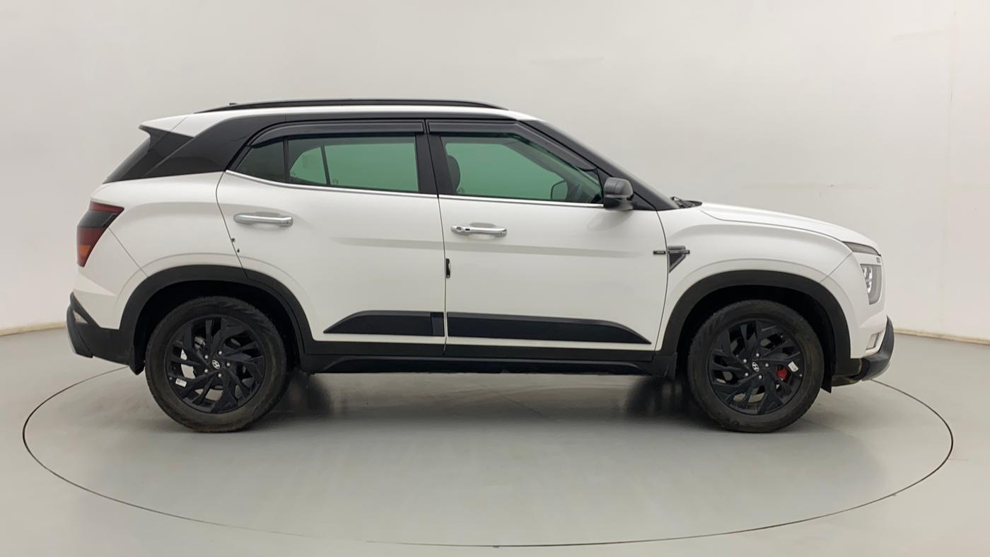 2023 Hyundai Creta SX (O) IVT 1.5 PETROL, Petrol, Automatic, 14,590 km, Right Side View