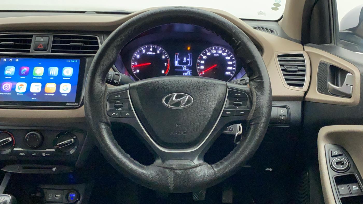 2019 Hyundai Elite i20 SPORTZ PLUS 1.2, Petrol, Manual, 19,833 km, Steering Wheel Close Up
