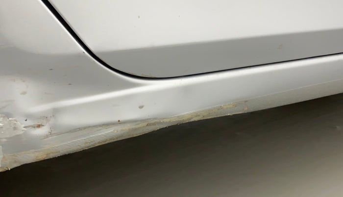 2019 Hyundai Elite i20 SPORTZ PLUS 1.2, Petrol, Manual, 19,833 km, Right running board - Minor scratches