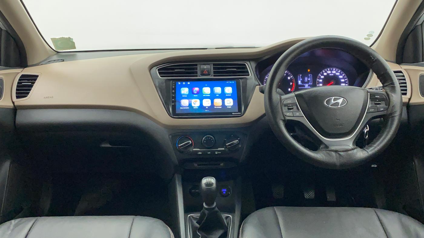 2019 Hyundai Elite i20 SPORTZ PLUS 1.2, Petrol, Manual, 19,833 km, Dashboard