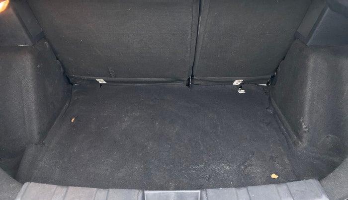 2018 Tata NEXON XZA+ 1.5, Diesel, Automatic, 43,897 km, Boot Inside