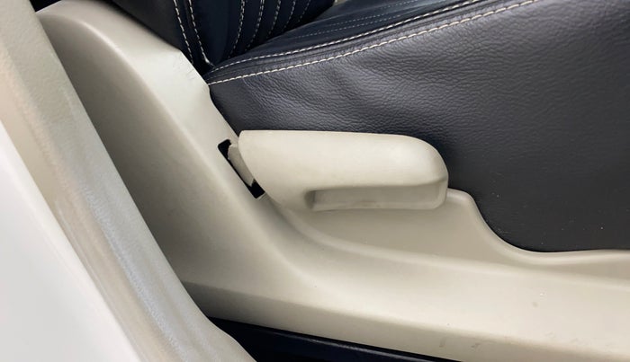 2015 Maruti Celerio VXI AMT, Petrol, Automatic, 54,356 km, Driver Side Adjustment Panel