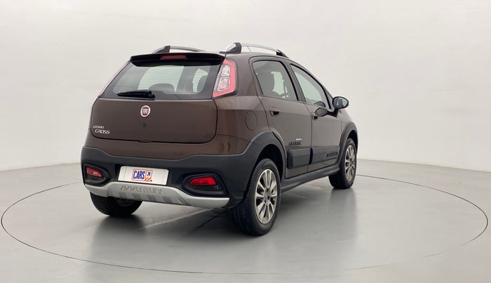 2016 Fiat URBAN CROSS 1.4 T-JET EMOTION, Petrol, Manual, 25,839 km, Right Back Diagonal