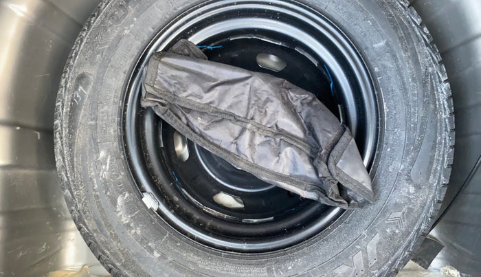 2016 Renault Kwid RXL, Petrol, Manual, 32,839 km, Spare Tyre