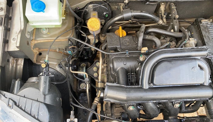 2016 Renault Kwid RXL, Petrol, Manual, 32,839 km, Engine View - Right