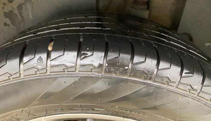 2022 KIA SELTOS HTX 1.5 DIESEL AT, Diesel, Automatic, 61,079 km, Left Rear Tyre Tread