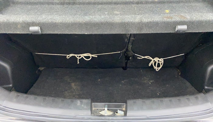 2016 Maruti Swift VDI (O), Diesel, Manual, 56,516 km, Boot Inside