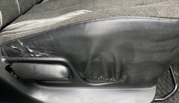 2016 Maruti Swift VDI (O), Diesel, Manual, 56,516 km, Driver Side Adjustment Panel