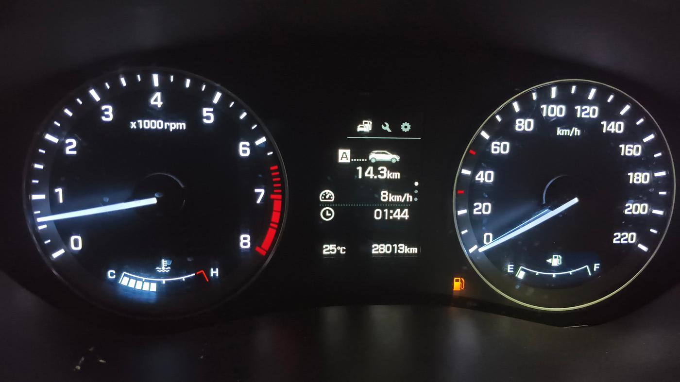 2015 Hyundai Elite i20 ASTA 1.2, Petrol, Manual, 27,999 km, Odometer Image