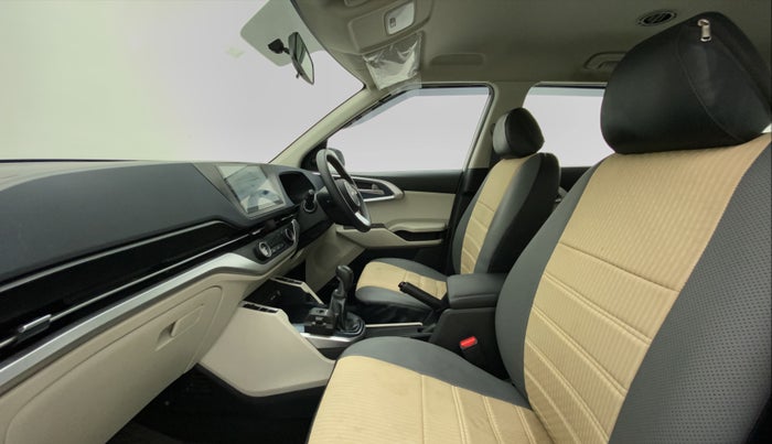 2022 KIA CARENS PRESTIGE 1.4 PETROL 7 STR, Petrol, Manual, 8,436 km, Right Side Front Door Cabin