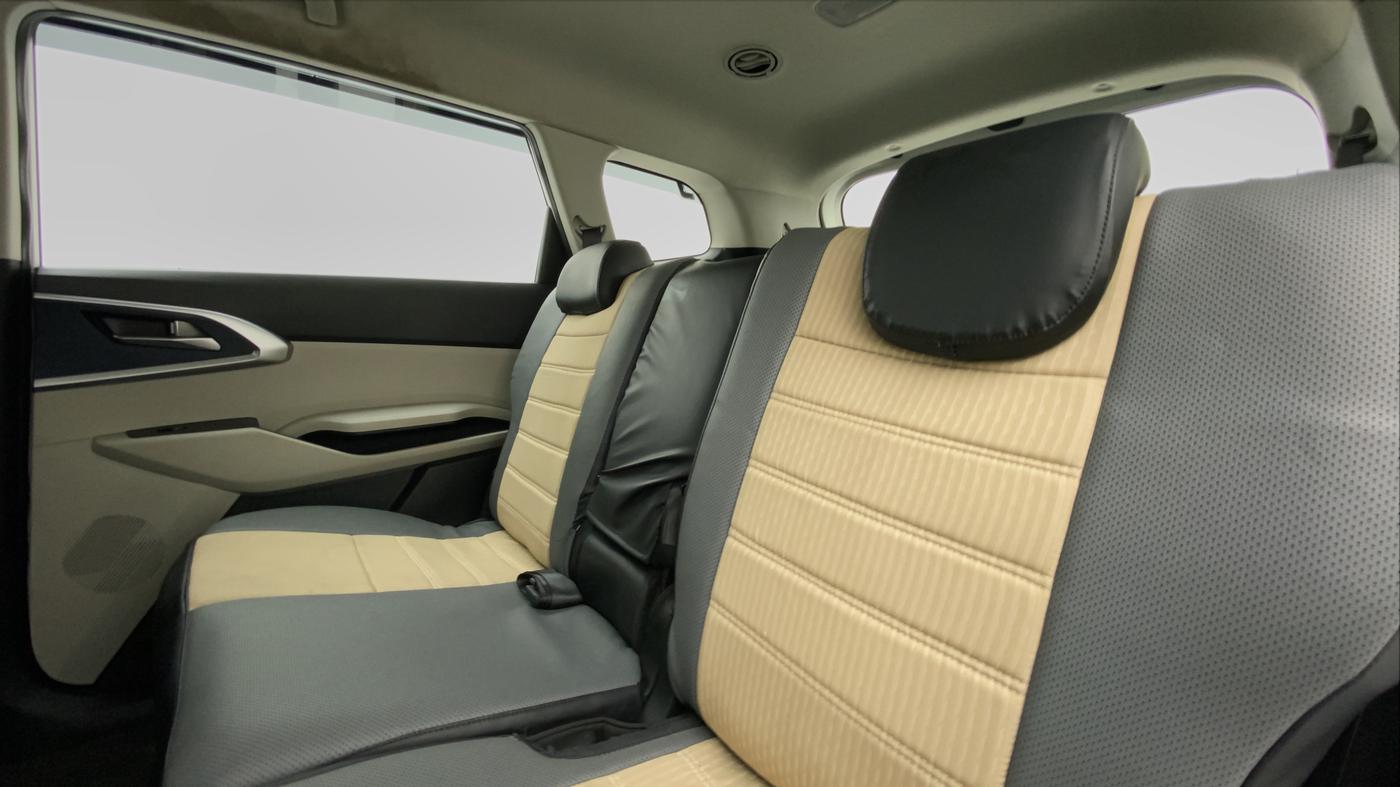 2022 KIA CARENS PRESTIGE 1.4 PETROL 7 STR, Petrol, Manual, 8,436 km, Right Side Rear Door Cabin