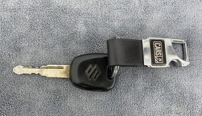 2019 Maruti New Wagon-R LXI CNG 1.0 L, CNG, Manual, 53,085 km, Key Close Up