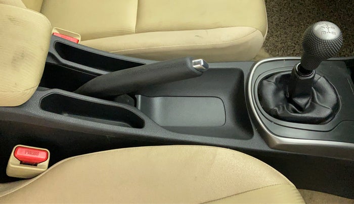 2015 Honda City 1.5L I-VTEC SV, Petrol, Manual, 47,121 km, Gear Lever