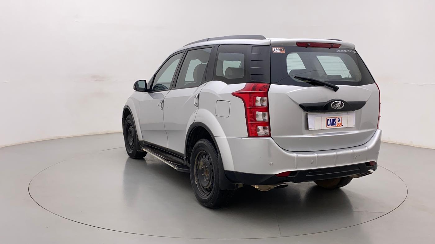 2016 Mahindra XUV500 W6, Diesel, Manual, 70,027 km, Left Back Diagonal