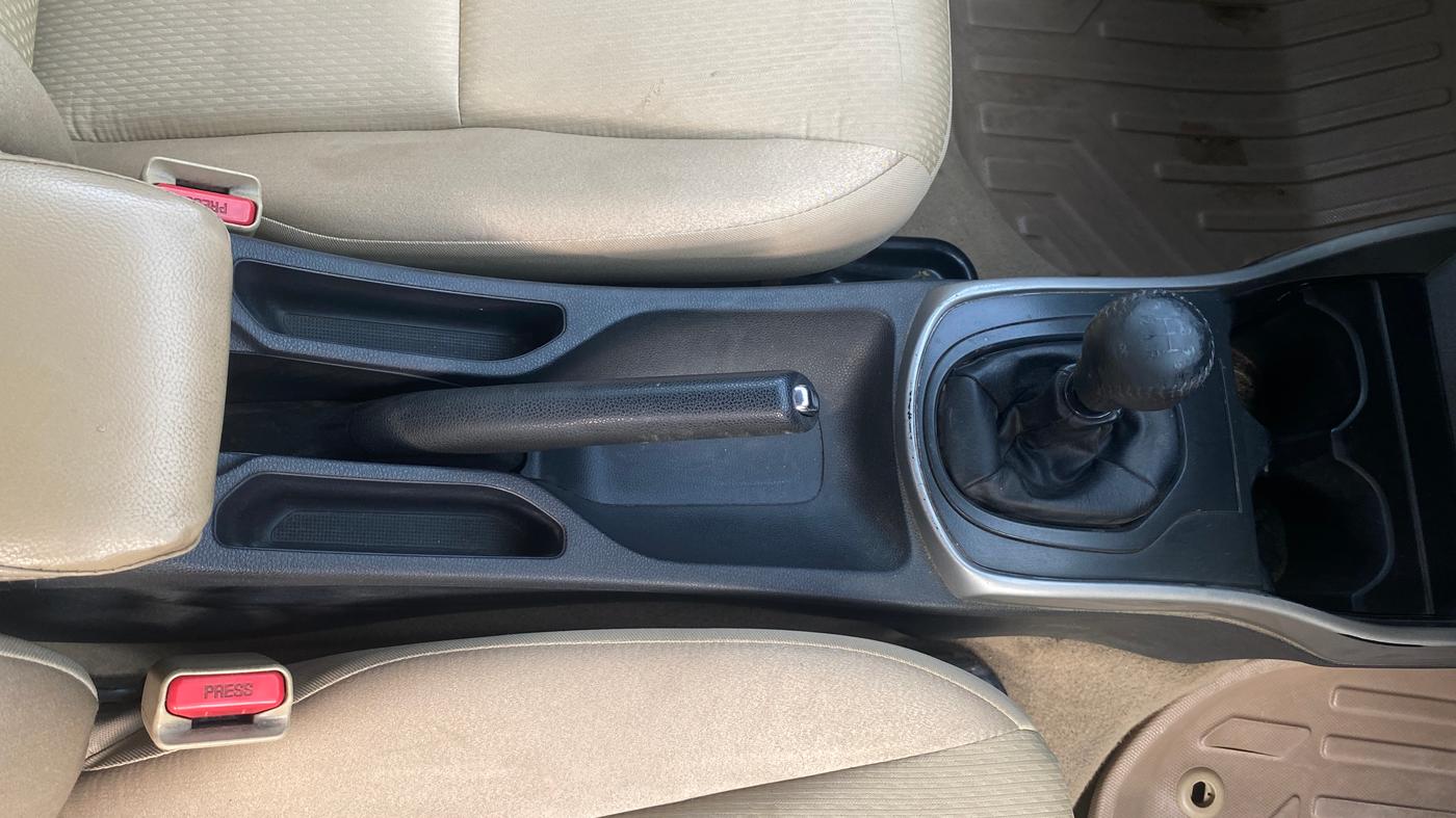 2020 Honda City 1.5L I-VTEC ZX, Petrol, Manual, 80,727 km, Gear Lever