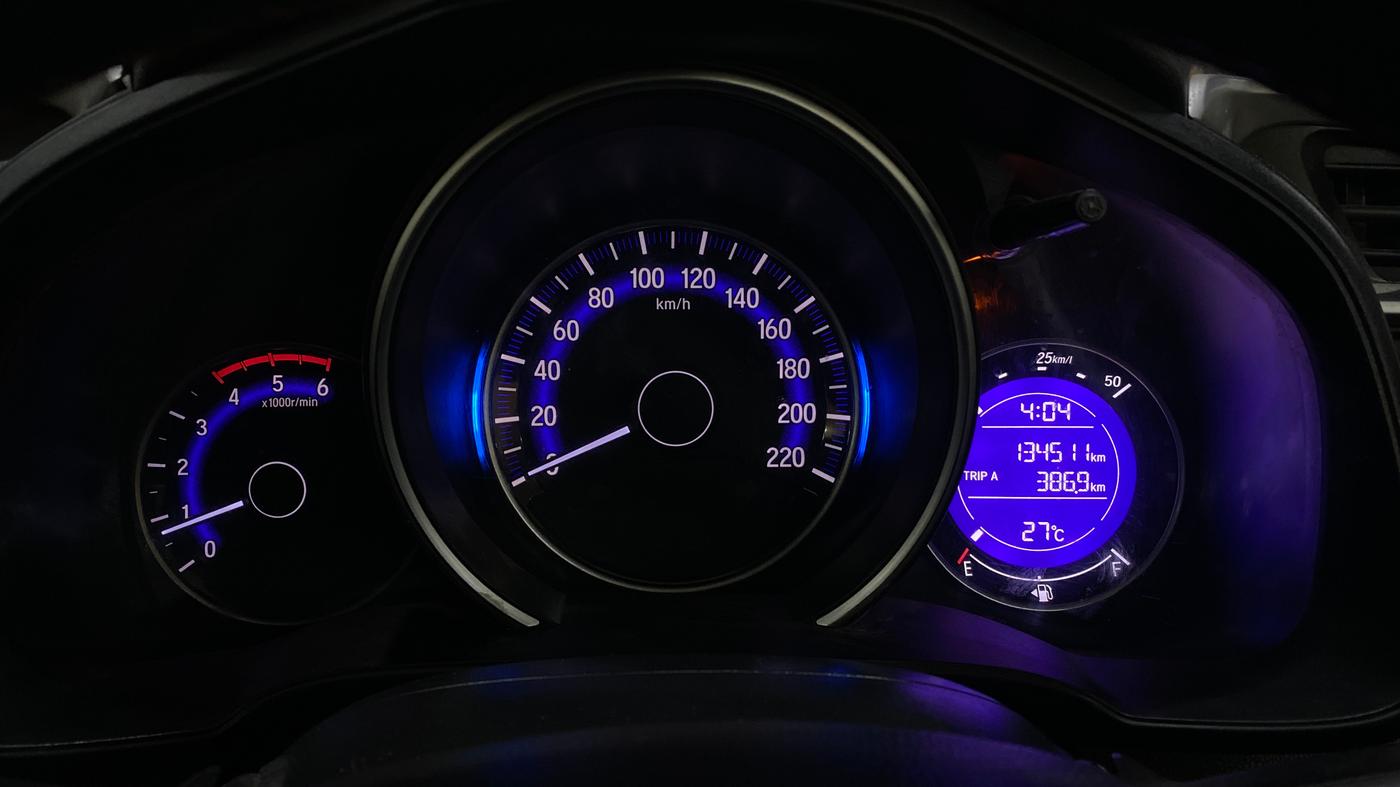 2018 Honda WR-V 1.5L I-DTEC VX MT, Diesel, Manual, 1,34,504 km, Odometer Image
