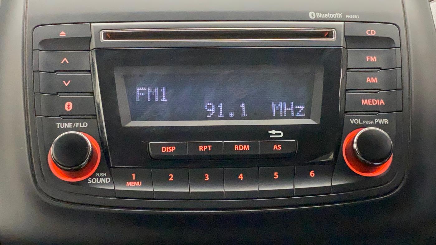 2018 Maruti Swift VXI AMT, Petrol, Automatic, 25,687 km, Infotainment System