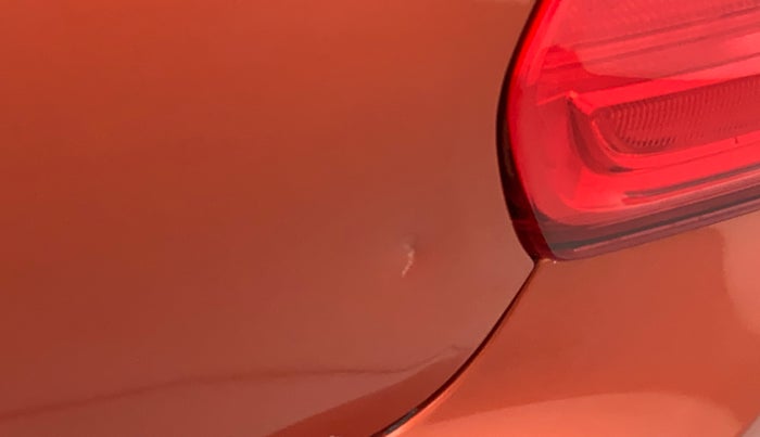 2018 Maruti Swift VXI AMT, Petrol, Automatic, 25,687 km, Dicky (Boot door) - Slightly dented