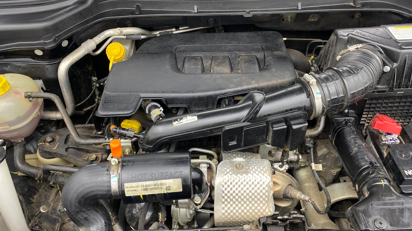 2023 Mahindra XUV300 W8 (O) 1.2 PETROL AMT, Petrol, Automatic, 12,571 km, Engine View